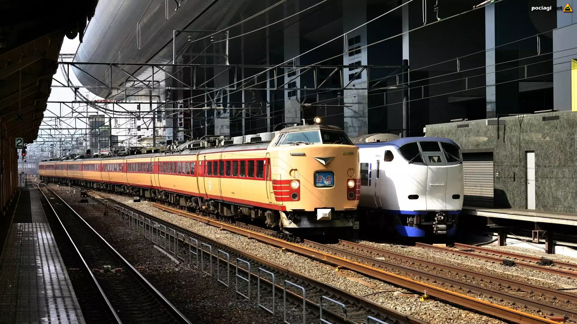 Japonia, Pociągi, Dworzec Kolejowy